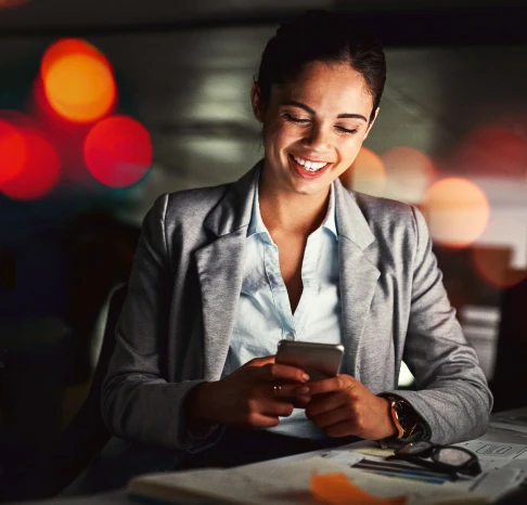 Femme au téléphone